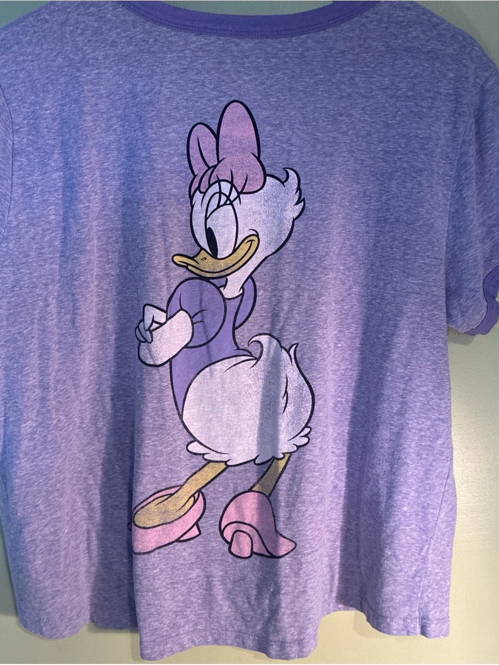 Disney womens Daisy Duck Short Sleeve Tee - Lavender & Pink Sz XL - Picture 5 of 11